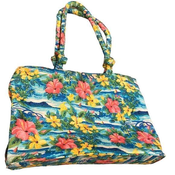 Hawaiian Tote - Picture 1 of 10